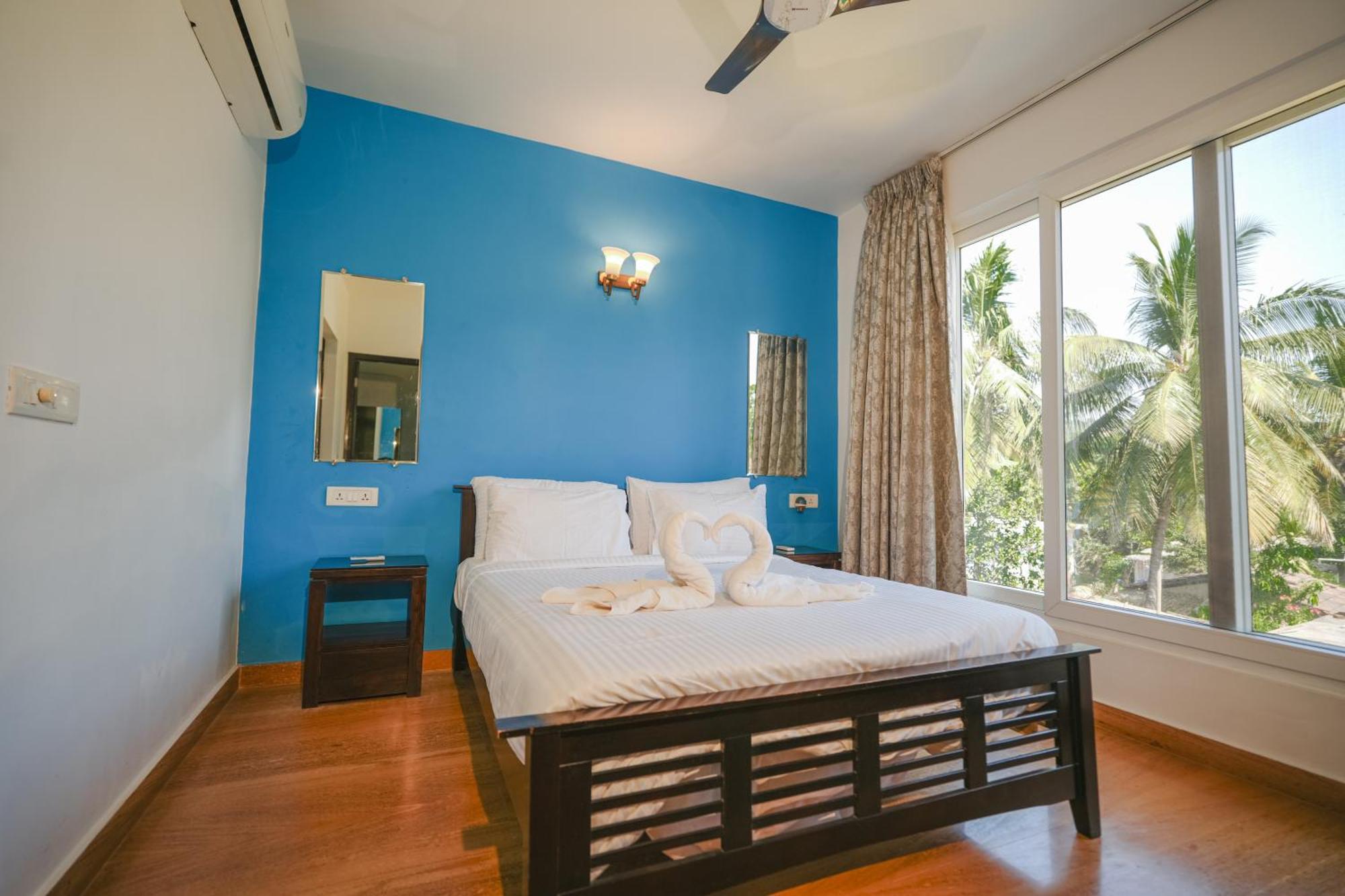 Villa M - Jia 3- 3Bhk In Candolim, Pool Facing, Near Beach, Breakfast Included Exterior foto