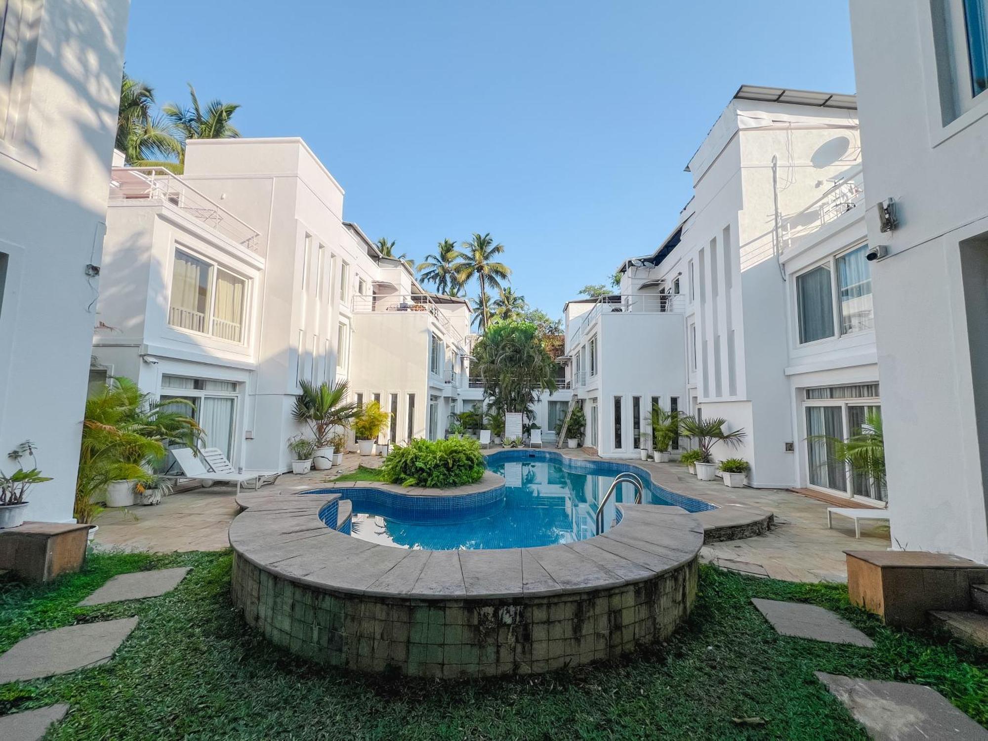 Villa M - Jia 3- 3Bhk In Candolim, Pool Facing, Near Beach, Breakfast Included Exterior foto